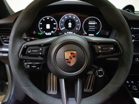Certified 2025 Porsche 911 Carrera T RWD image 26