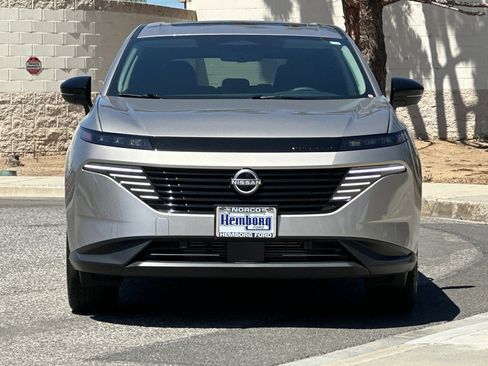 Used 2025 Nissan Murano SL AWD/4WD image 9