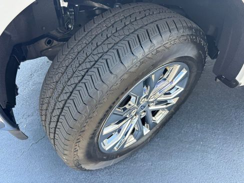 New 2025 Ford F150 Lariat w/ Equipment Group 501A Mid image 13