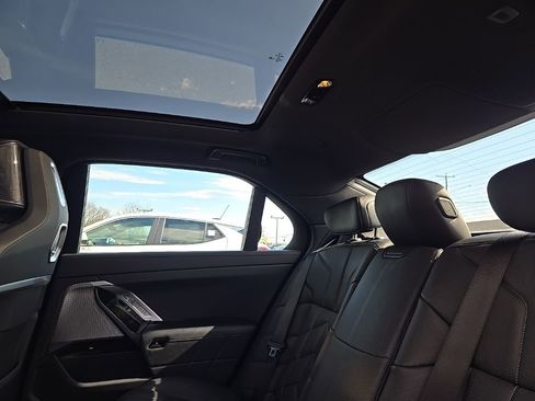 Used 2024 BMW 740i xDrive image 59