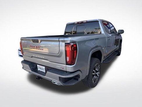 Used 2025 GMC Sierra 1500 AT4 w/ AT4 Premium Package AWD/4WD image 5
