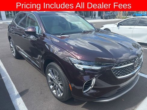 Used 2021 Buick Envision Avenir w/ Technology Package II FWD image 3