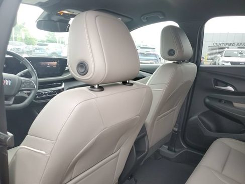 Used 2024 Buick Envista Avenir FWD image 26