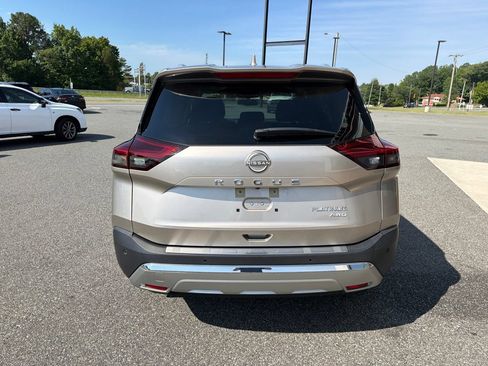 Used 2023 Nissan Rogue Platinum w/ Platinum Premium Package AWD/4WD image 8