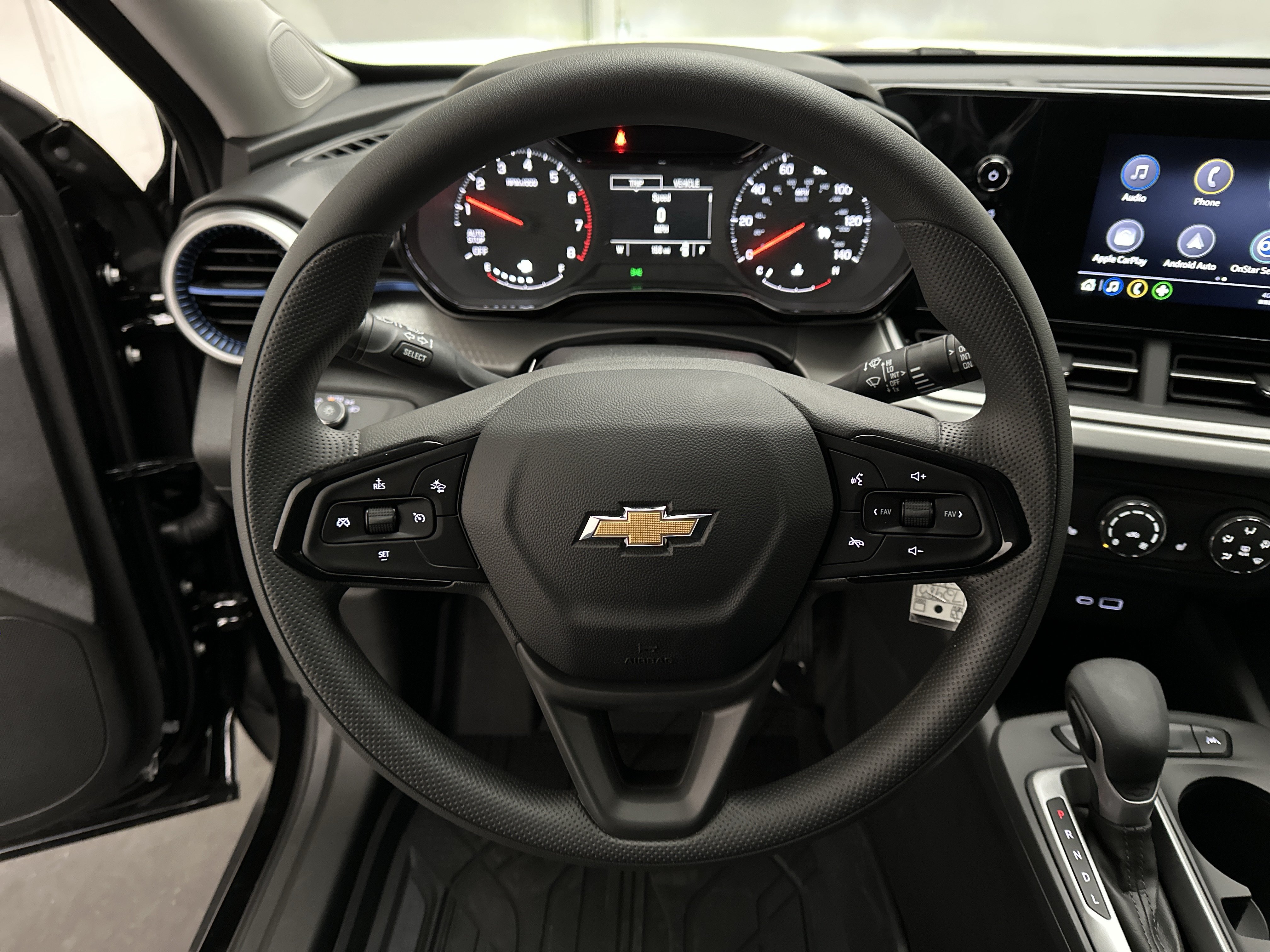 New 2026 Chevrolet Trax LS w/ LS Convenience Package FWD image 24
