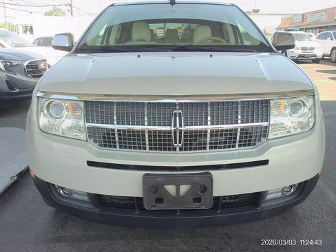 Used 2007 Lincoln MKX 2WD image 2