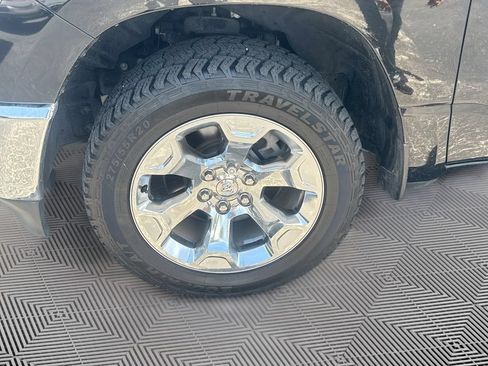 Used 2023 RAM 1500 Big Horn AWD/4WD image 35