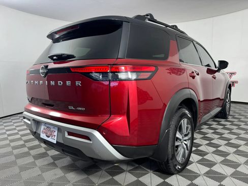 Used 2022 Nissan Pathfinder SL AWD/4WD image 30