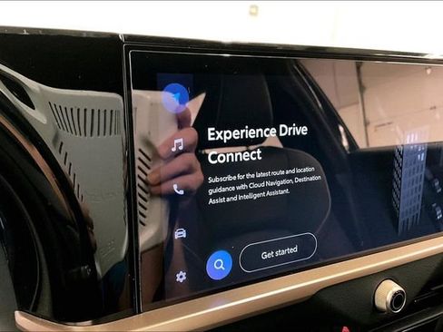 Used 2025 Toyota Crown Signia image 33