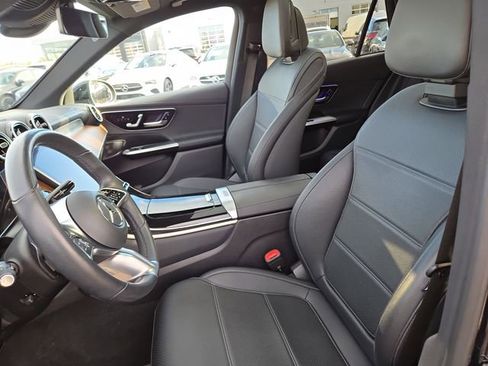 Used 2023 Mercedes-Benz GLC 300 4MATIC image 22