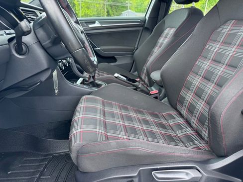Used 2019 Volkswagen GTI S w/ Driver Assistance Package FWD image 10
