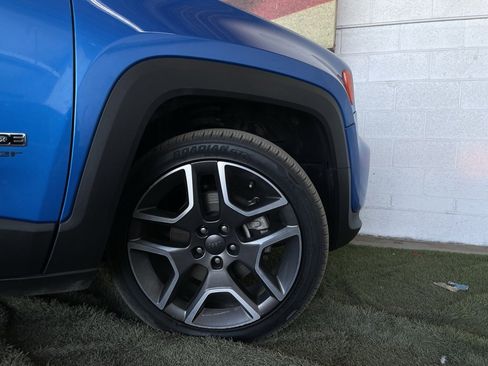 Used 2020 Jeep Renegade Sport image 11