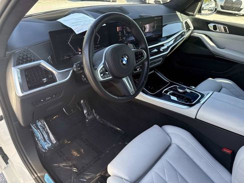 Used 2024 BMW X5 sDrive40i w/ M Sport Package RWD image 22