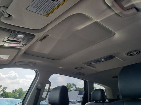 Used 2020 Kia Telluride EX AWD/4WD image 17