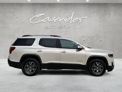 Used 2021 GMC Acadia SLT FWD image 17