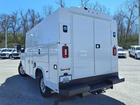 New 2025 GMC Savana 3500 w/ Power Convenience Package image 23