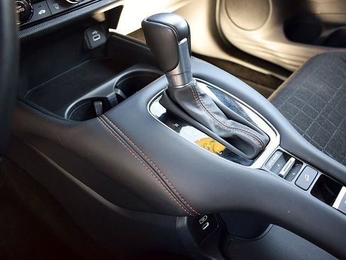 Used 2025 Honda HR-V Sport image 19