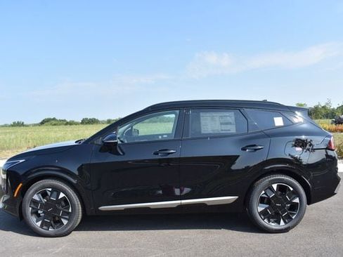 New 2026 Kia Sportage SX FWD image 7
