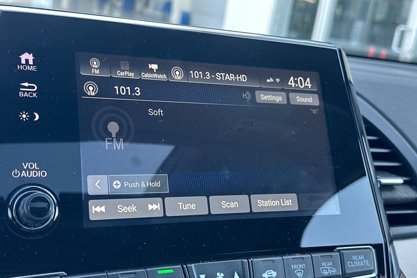 Certified 2024 Honda Odyssey Touring image 18