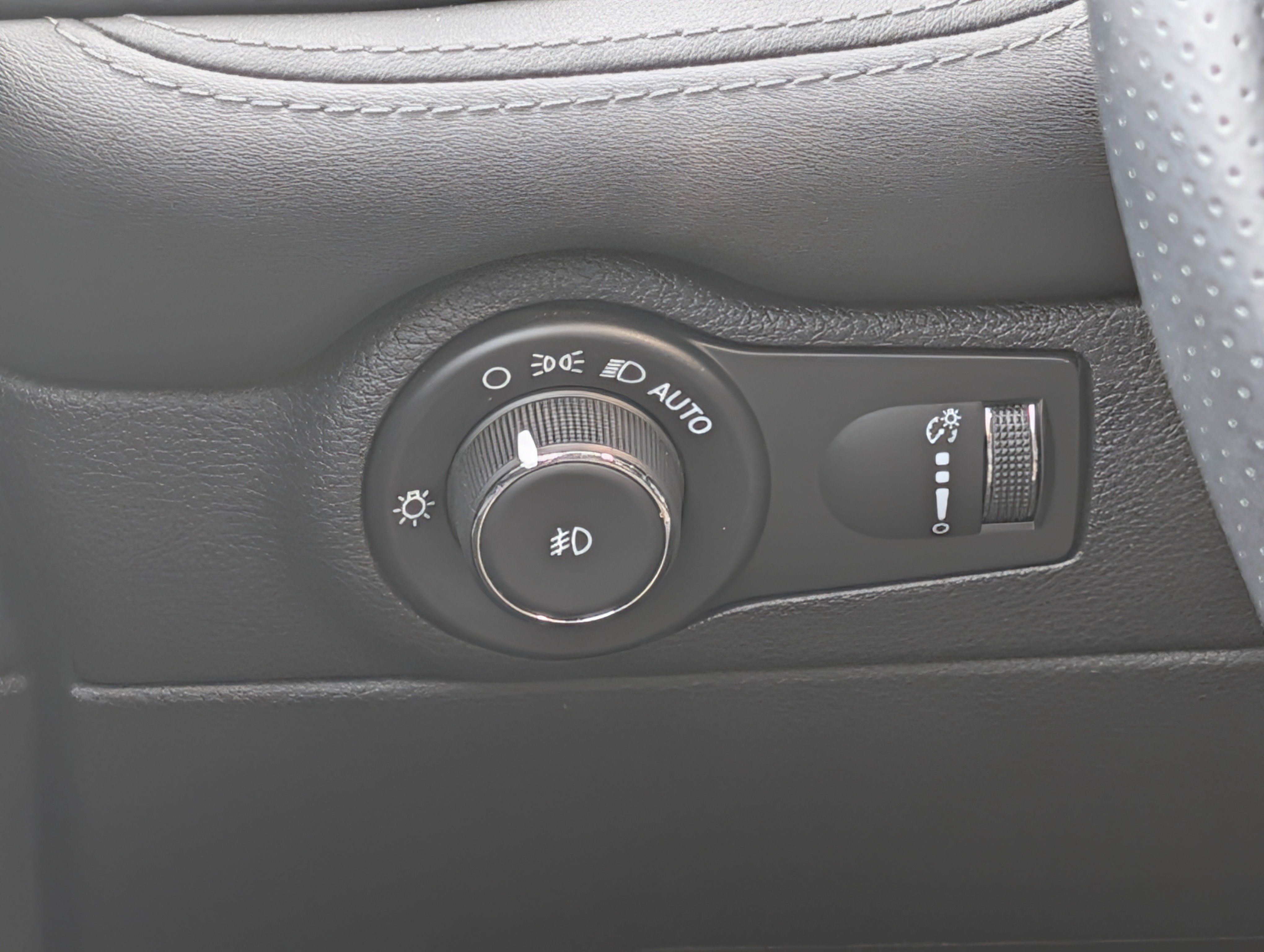Used 2021 Dodge Durango Citadel AWD/4WD image 25