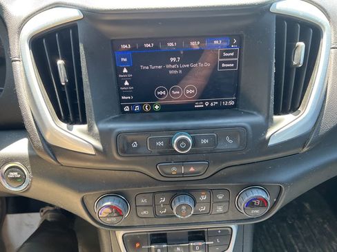 Used 2022 GMC Terrain SLE w/ Driver Convenience Package AWD/4WD image 10
