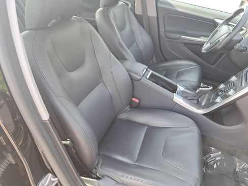 Used 2015 Volvo S60 T5 Premier w/ Convenience Package FWD image 10