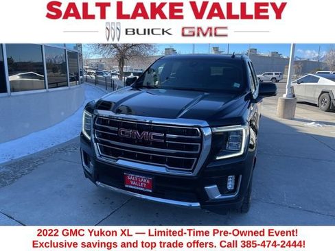 Used 2022 GMC Yukon XL SLT w/ SLT Premium Package image 1