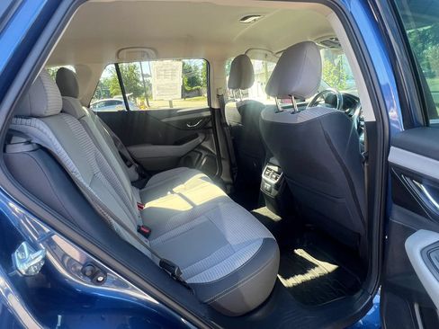 Used 2022 Subaru Outback Premium AWD/4WD image 28