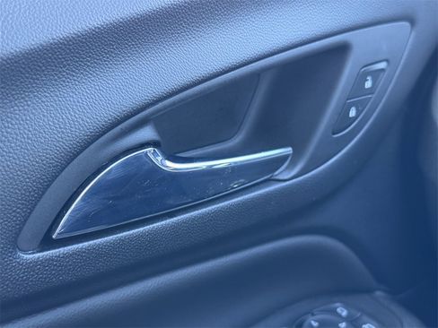 Used 2024 Chevrolet Equinox LT image 24