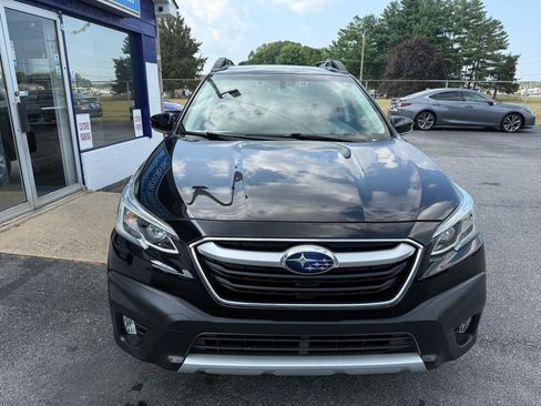 Used 2022 Subaru Outback Limited AWD/4WD image 5