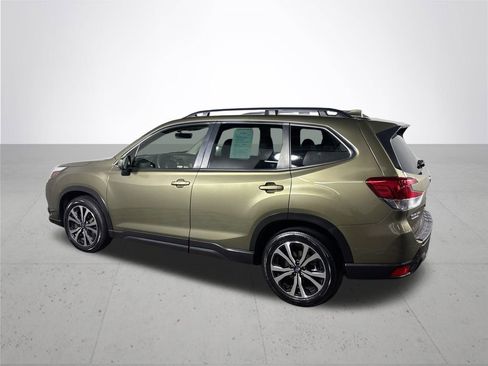 Used 2023 Subaru Forester Limited AWD/4WD image 8