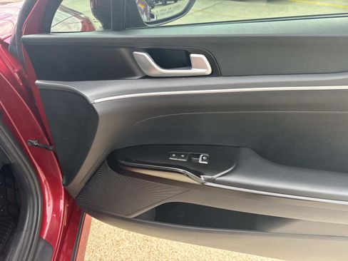 Used 2024 Kia K5 LXS image 14