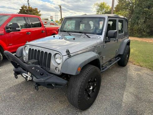 Used 2015 Jeep Wrangler Unlimited Sport w/ Connectivity Group image 1