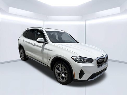 Used 2023 BMW X3 sDrive30i w/ Premium Package w/ZPA RWD image 9