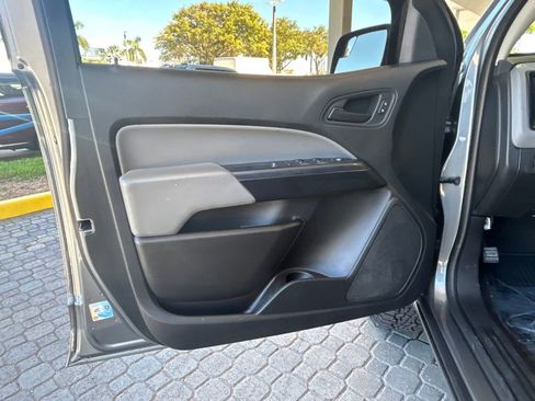 Used 2019 Chevrolet Colorado W/T w/ WT Convenience Package image 36