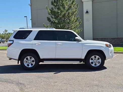 Used 2014 Toyota 4Runner SR5 Premium AWD/4WD image 4