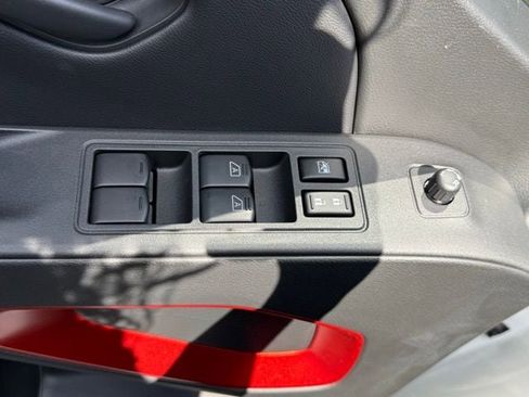 New 2026 Nissan Frontier PRO-4X w/ Pro-4x Convenience Package image 11