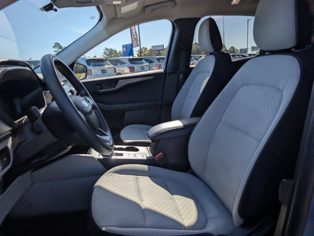 Used 2025 Ford Escape Active AWD/4WD image 12