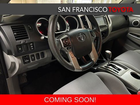 Used 2014 Toyota Tacoma PreRunner image 12