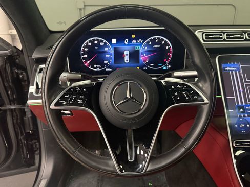 Used 2023 Mercedes-Benz S 580 4MATIC Sedan image 24