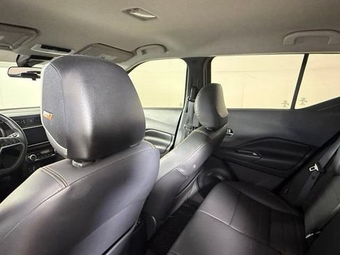 Used 2020 Nissan Kicks SR w/ SR Premium Package FWD image 23