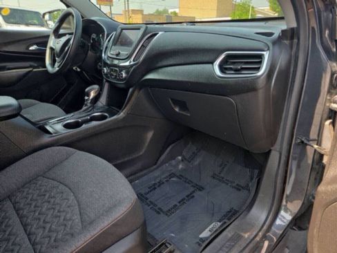 Used 2022 Chevrolet Equinox LT AWD/4WD image 15