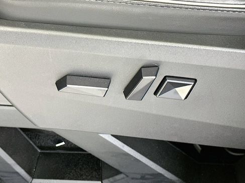 Used 2024 Tesla Cybertruck AWD Crew Cab image 21