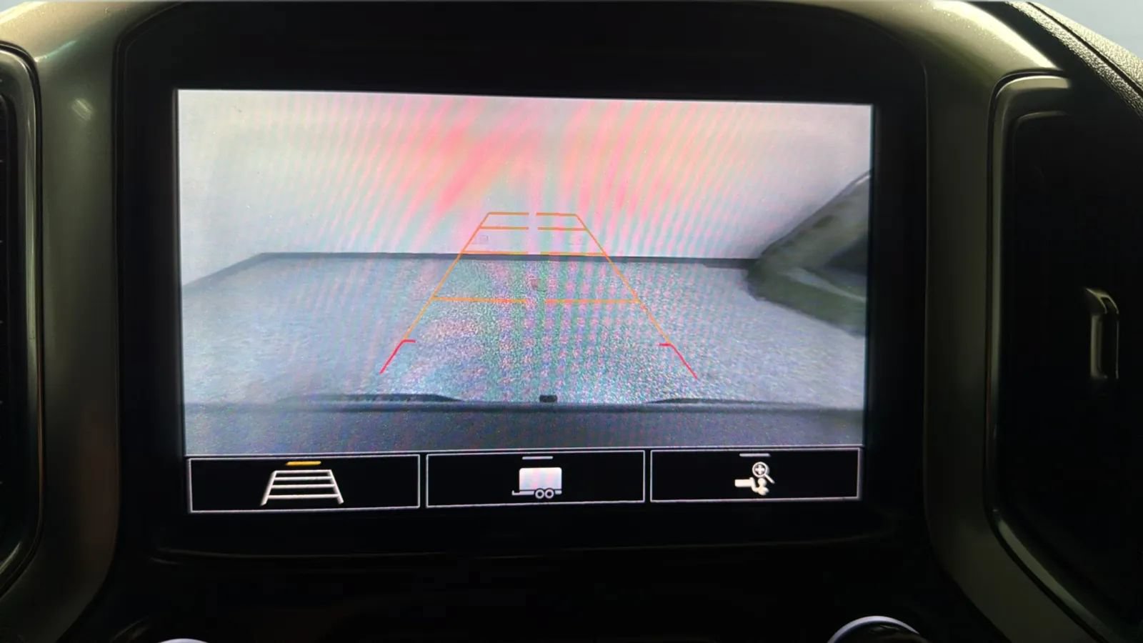 Used 2020 Chevrolet Silverado 1500 RST AWD/4WD image 14