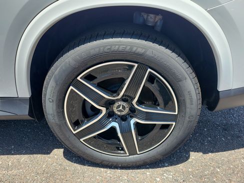 Certified 2026 Mercedes-Benz GLC 300 4MATIC image 6