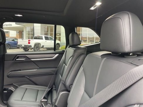 New 2026 GMC Acadia Elevation w/ Elevation Premium Package image 16