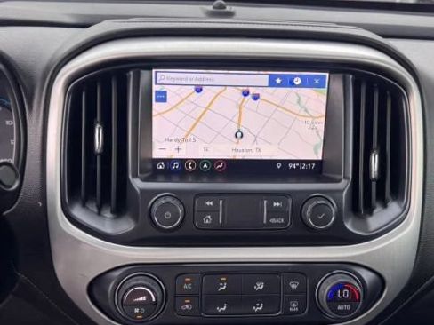 Used 2022 GMC Canyon Elevation w/ Elevation Premium Package RWD image 12