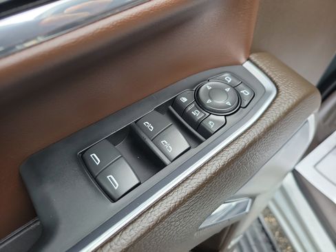 Certified 2024 GMC Sierra 2500 Denali w/ Denali Reserve Package image 17