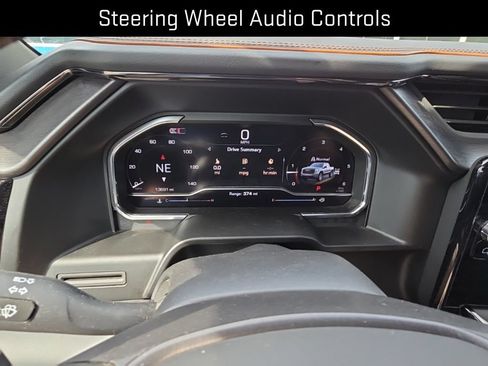 Used 2025 GMC Sierra 1500 AT4 AWD/4WD image 16