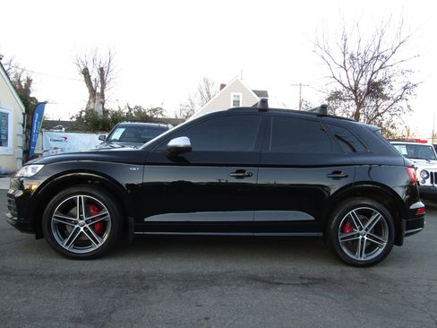 Used 2018 Audi SQ5 Premium Plus w/ S Sport Package image 4